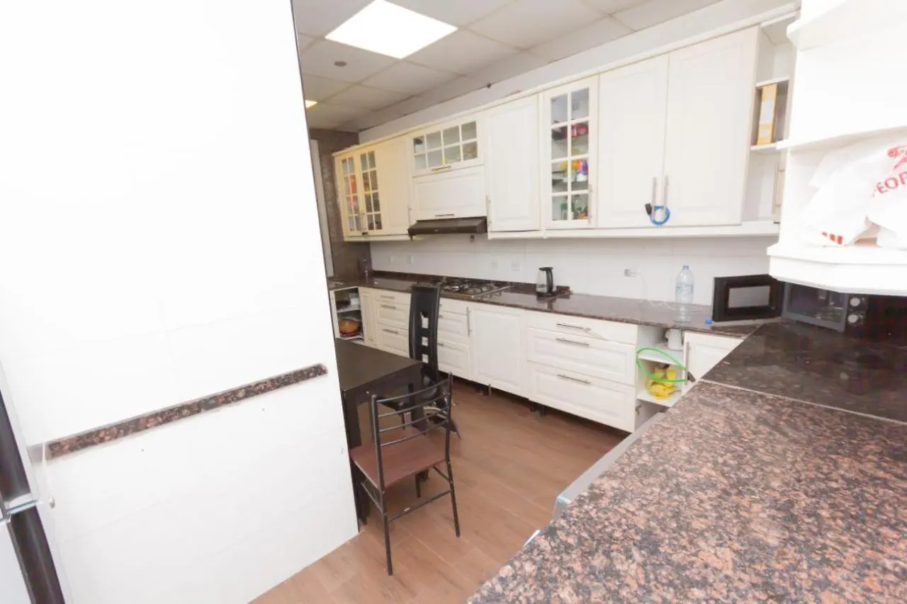 Homestay Small Budget Rooms For 'Girls' Only In Dubai, Marina